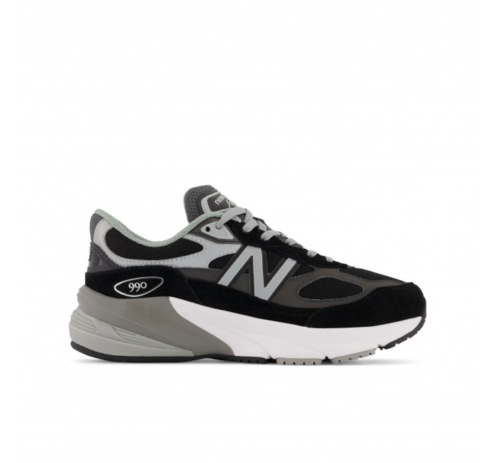 New Balance Big Kids FuelCell 990v6 Black 5.5 Xwide Classic Lifestyle