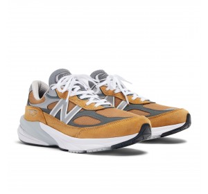 New Balance Unisex Made in USA 990v6 Tan