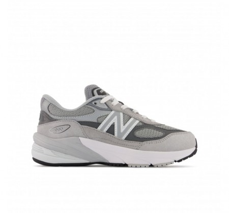 New balance 990v4 boys hotsell