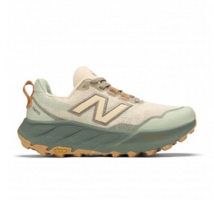New Balance Fresh Foam X Hierro v9 Calcium/Dark Juniper