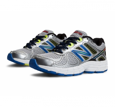 New Balance KJ860v4 New Balance KJ860v4