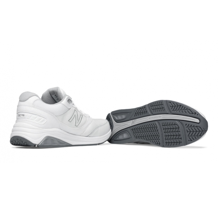 New Balance Men s 928v2 White MW928WT2 A Perfect Dealer New Balance