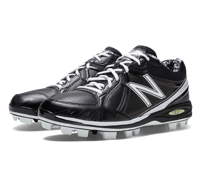 new balance usa cleats