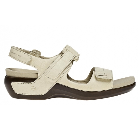 aravon sandals