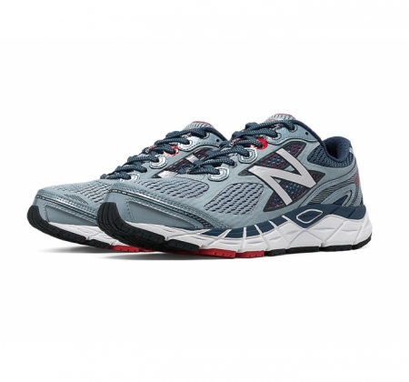 New Balance M840v3 New Balance M840v3