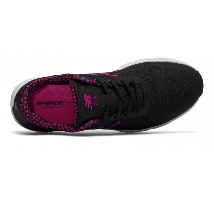 new balance 711 pink
