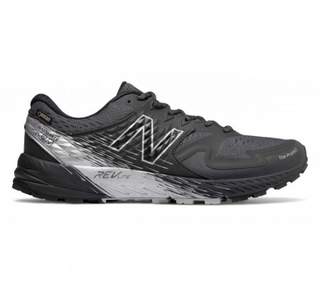 New Balance Summit K.O.M. GTX: MTSKOMGT - A Perfect Dealer/New Balance