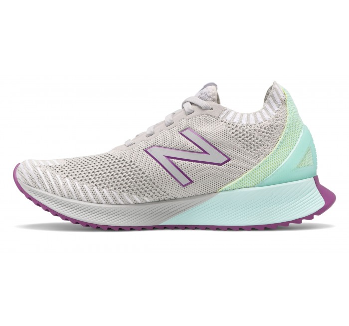 Víctor melocotón Kakadu New Balance Women's FuelCell Echo Alum: WFCECCG - A Perfect Dealer/NB