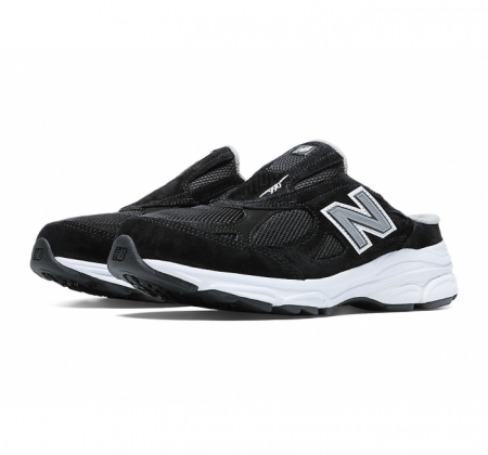 New Balance W990v3 Slide New Balance W990v3 Slide