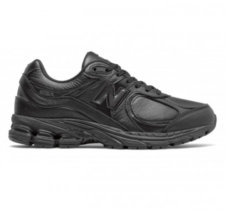 New Balance 2002R All Black Leather
