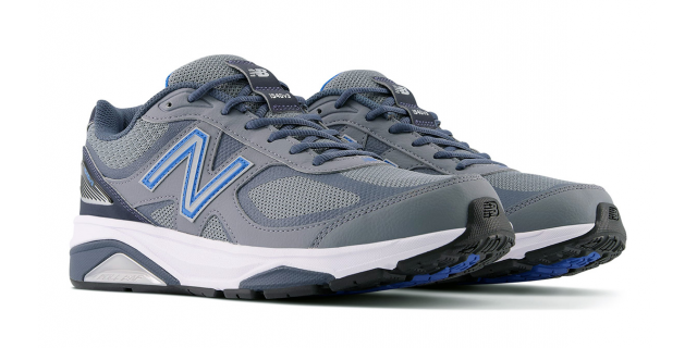 New Balance 1540 Motion Control Sneaker - A Perfect Dealer